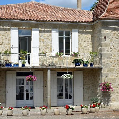 Chez Madeleine Bed and Breakfast Saint-Colomb-de-Lauzun Buitenkant foto