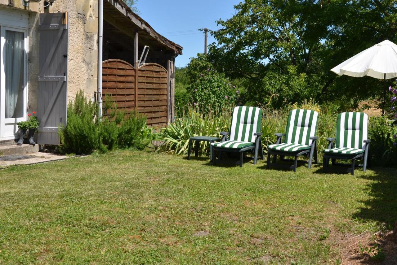 Chez Madeleine Bed and Breakfast Saint-Colomb-de-Lauzun Buitenkant foto